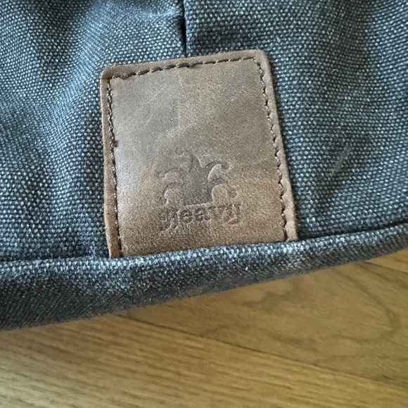 Stylish Brown and Gray Men's Messenger Bag - Picture 4 of 5